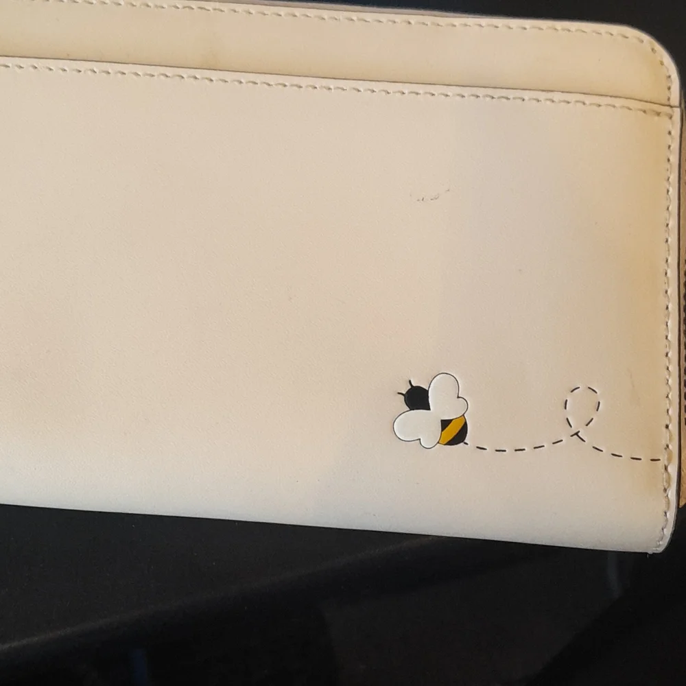 KATE SPADE - Picture 3 of 5
